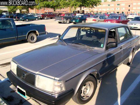 Volvo -- 1987 244DL