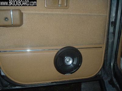 Volvo 200 -- 85 240 turbo speaker